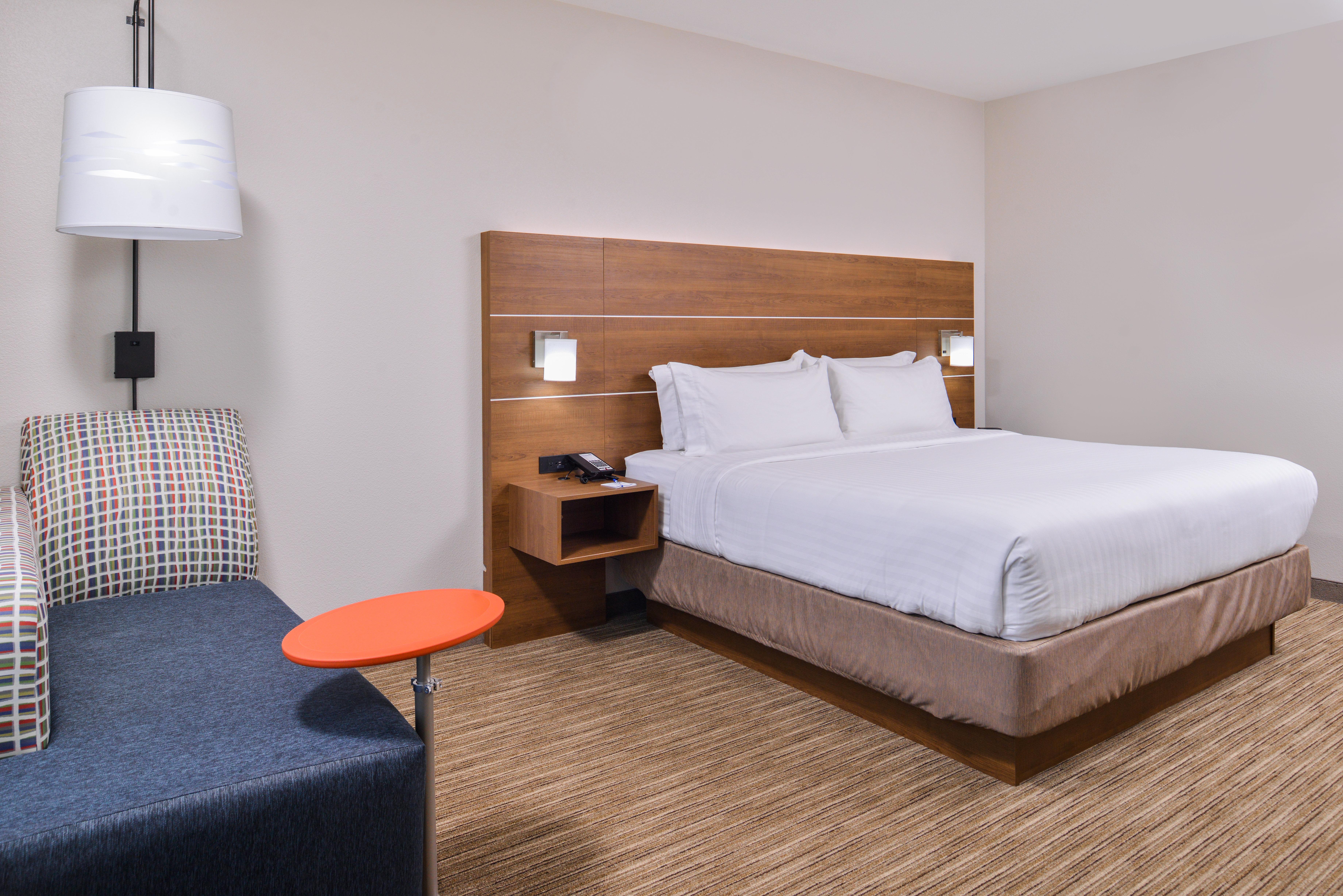 Holiday Inn Express & Suites - Siloam Springs By Ihg Exterior photo